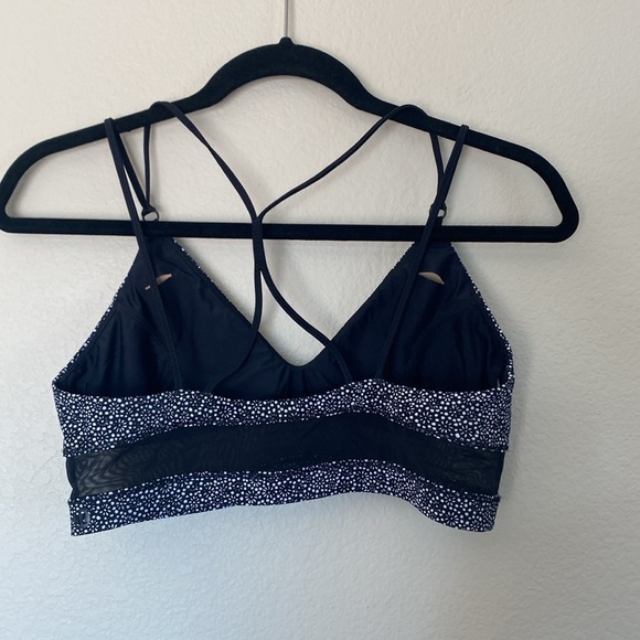 Lululemon Go with the Flow freckle flower swim top no size dot 8? EUC - Picture 3 of 6